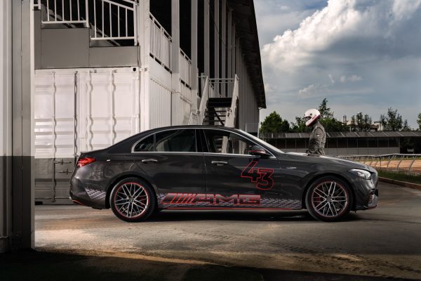 gia-xe-mercedes-amg-c43-2023-2024-2025-2026-ngoai-that-noi-that-mercedeshaxaco-com-vn-6 gia-xe-mercedes-amg-c43-2023-2024-2025-2026-ngoai-that-noi-that-mercedeshaxaco-com-vn