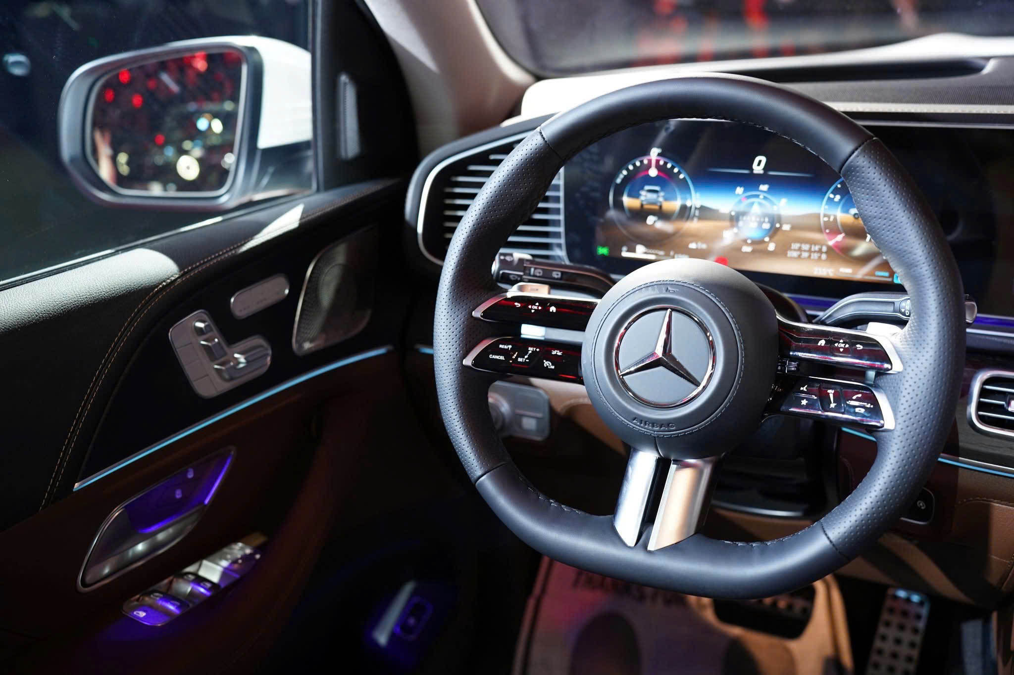 mercedes-benz-gls-450-4matic-noi-that-ngoai-that-2022-2023-2024-2025-2026-2027-mercedeshaxaco-com-vn