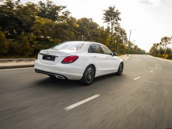 xe-mercedes-c200-2019-2020-noi-that-ngoai-that-mercedeshaxaco-com-vn-4 xe-mercedes-c200-2019-2020-noi-that-ngoai-that-mercedeshaxaco-com-vn