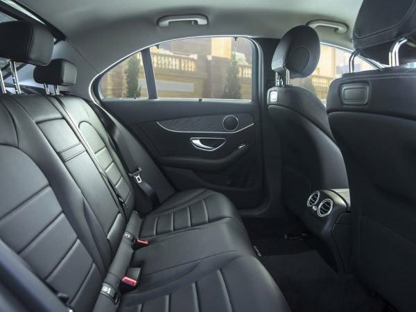 xe-mercedes-c200-2019-2020-noi-that-ngoai-that-mercedeshaxaco-com-vn-9 xe-mercedes-c200-2019-2020-noi-that-ngoai-that-mercedeshaxaco-com-vn